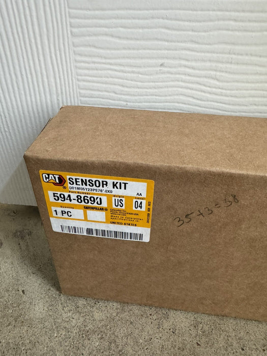 CAT 594-8690 / DIESEL EXHAUST FLUID SENSOR KIT - NEW SEALED / SHIPS FAST