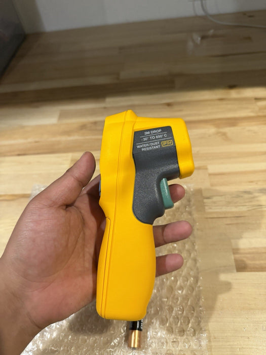 FLUKE 62 MAX INFRARED THERMOMETER NEW