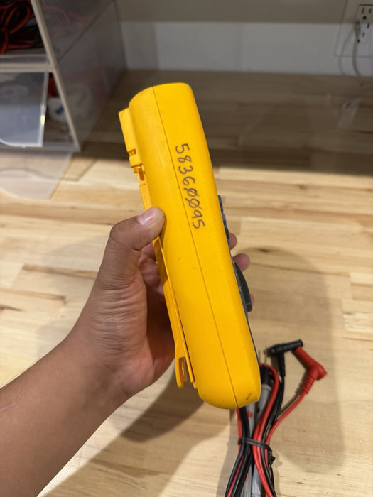 FLUKE 289 TRUE RMS ELECTRONIC LOGGING DIGITAL MULTIMETER W/ LEADS & CLIPS #4