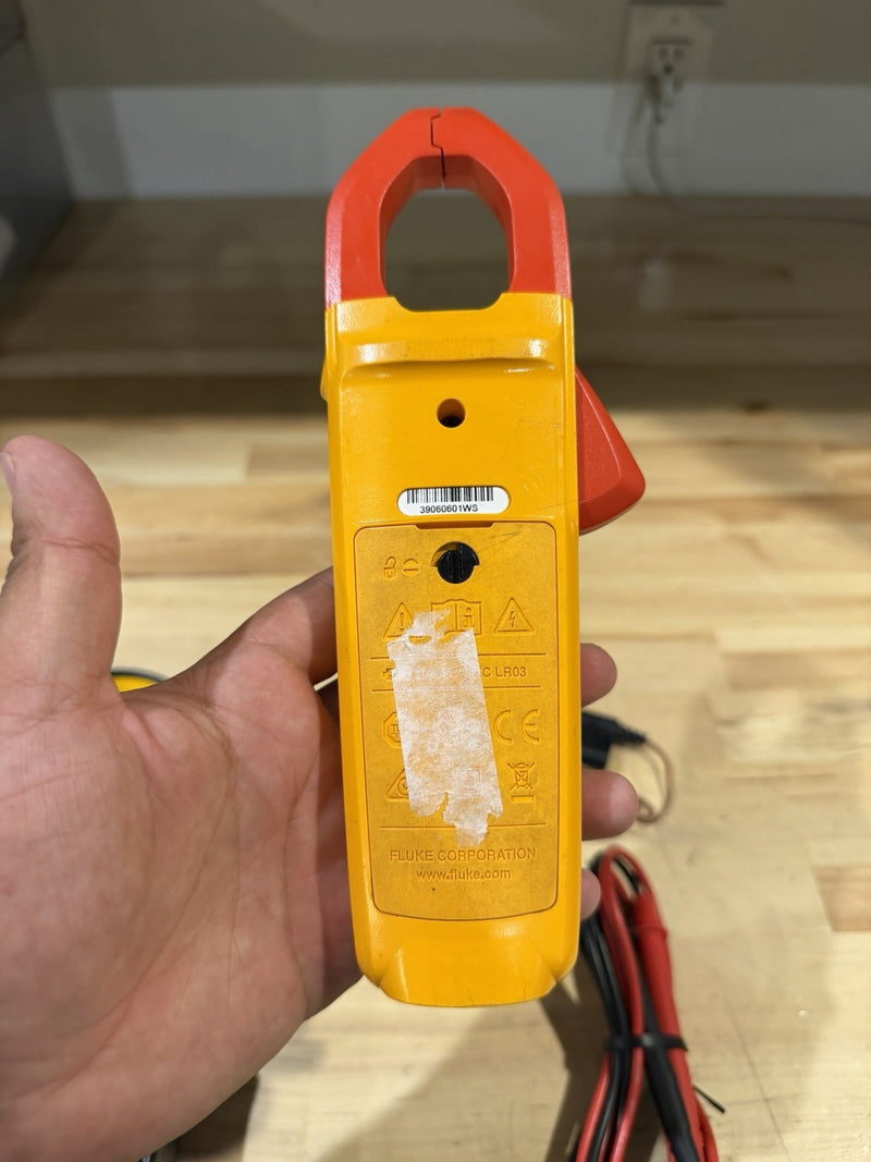 FLUKE 324 TRUE-RMS CLAMP METER WITH LEADS & CASE