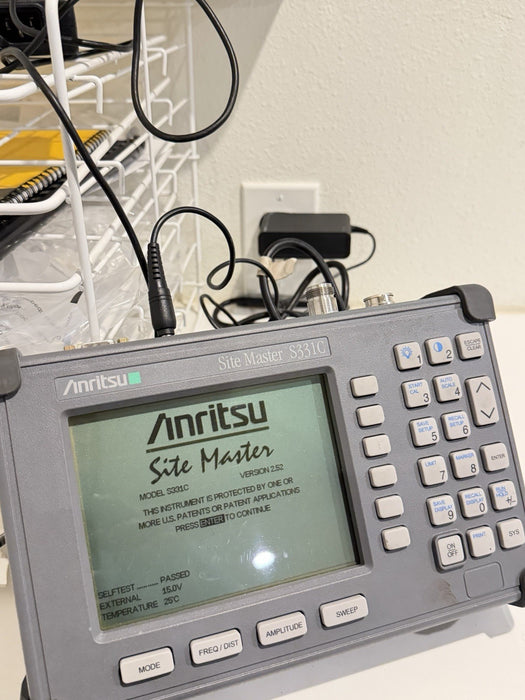 ANRITSU SITE MASTER S331C ANALYZER WITH CHARGER TESTED