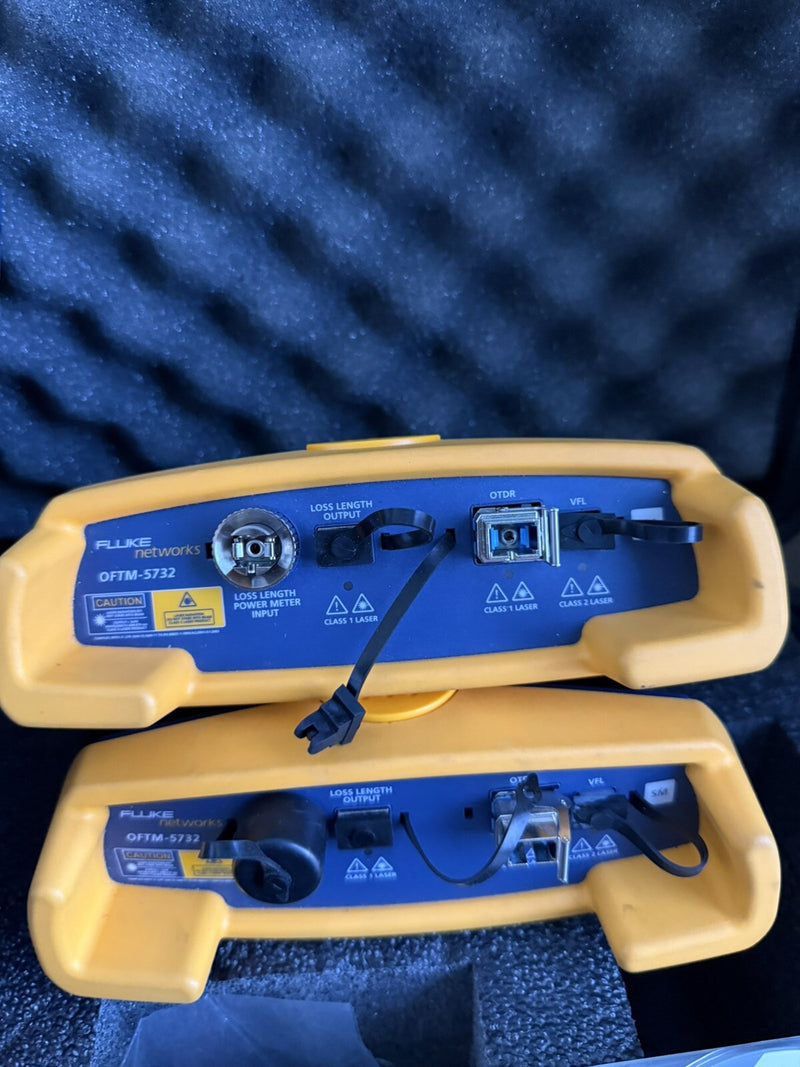 FLUKE NETWORKS OPTIFIBER OTDR KIT WITH 2 X OFTM-5732 MODULES TESTED
