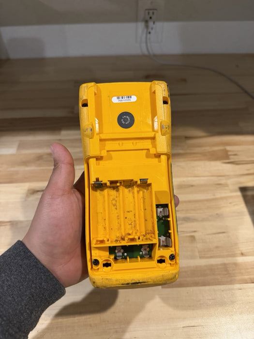 FLUKE 187 TRUE RMS MULTIMETER FOR PARTS