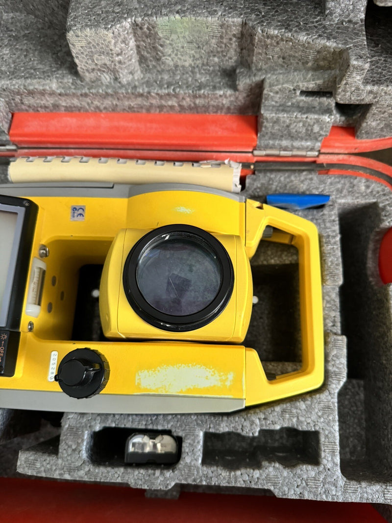 SOKKIA SCT6 TOTAL STATION WITH CASE