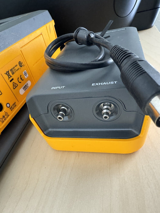FLUKE VT650 GAS FLOW ANALYZER CALIBRATED 2024 WITH FLUKE VAPOR & CHARGER & BAG