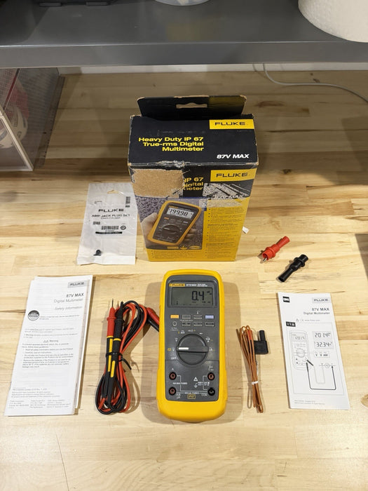 FLUKE 87V MAX TRUE RMS MULTIMETER W/ LEADS & CLIPS (TESTED) SHIPS FAST