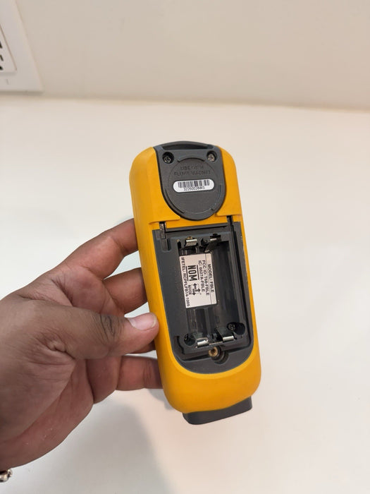 FLUKE A3004 FC 4-20MA DC CURRENT FOR PARTS