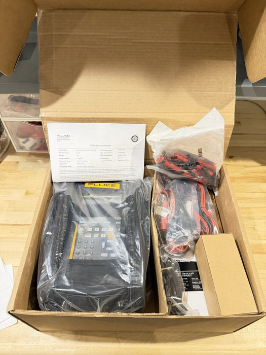 FLUKE 754 DOCUMENTING PROCESS CALIBRATOR CALIBRATED 20252026