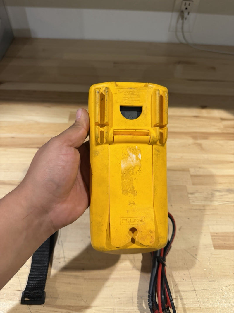 FLUKE 87V TRUE RMS MULTIMETER W/ LEADS (TESTED) SHIPS FAST