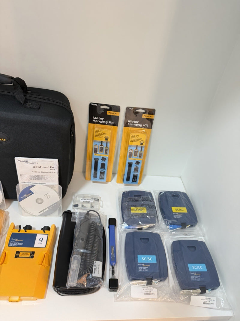 FLUKE NETWORKS OFP2-100-QI OPTIFIBER PRO QUAD OTDR V2 KIT (NEW SEALED) TESTED