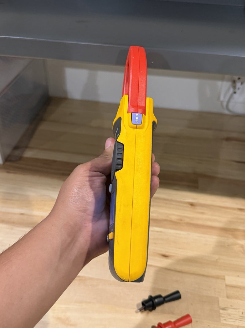 FLUKE 374 FC TRMS CLAMP METER WITH LEADS & CLIPS TESTED