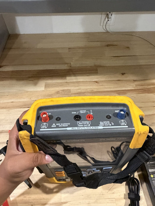 FLUKE 190-202 SCOPEMETER 2.5GS/S 2CHANNEL 200MHZ OSCILLOSCOPE TESTED