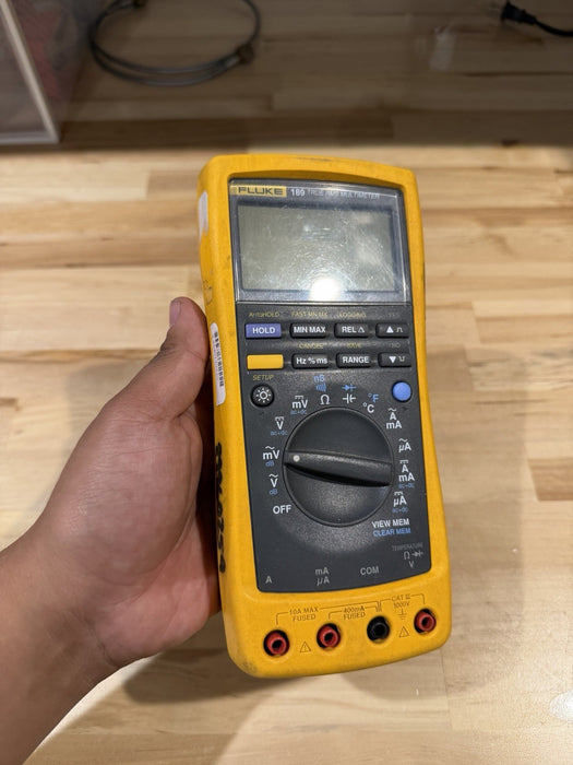 FLUKE 189 TRUE RMS MULTIMETER FOR PARTS