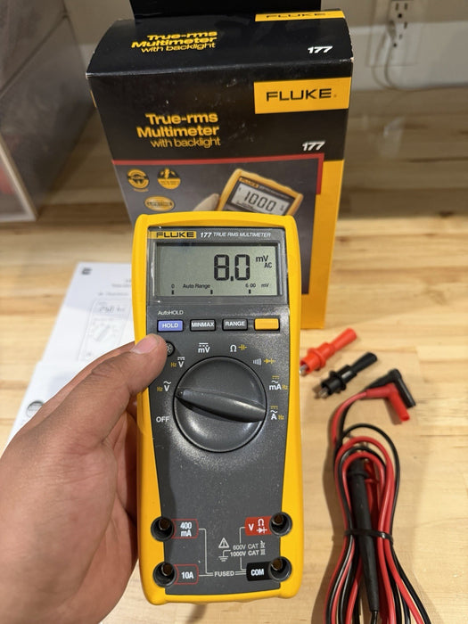 FLUKE 177 TRUE RMS DIGITAL MULTIMETER & TEMPERATURE (NEW FACTORY SEALED)MFD 2025