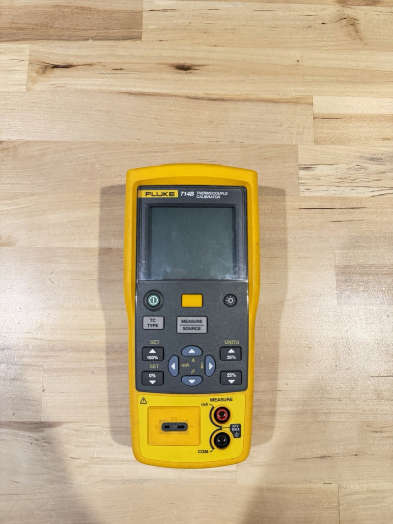 FLUKE 714B THERMOCOUPLE CALIBRATOR FOR PARTS