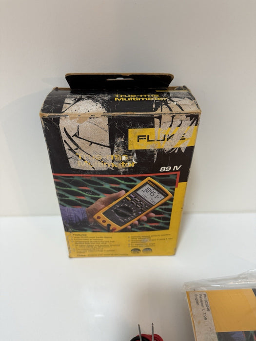 FLUKE 89 IV TRUE RMS DIGITAL MULTIMETER W / LEADS - FREE SHIPPING