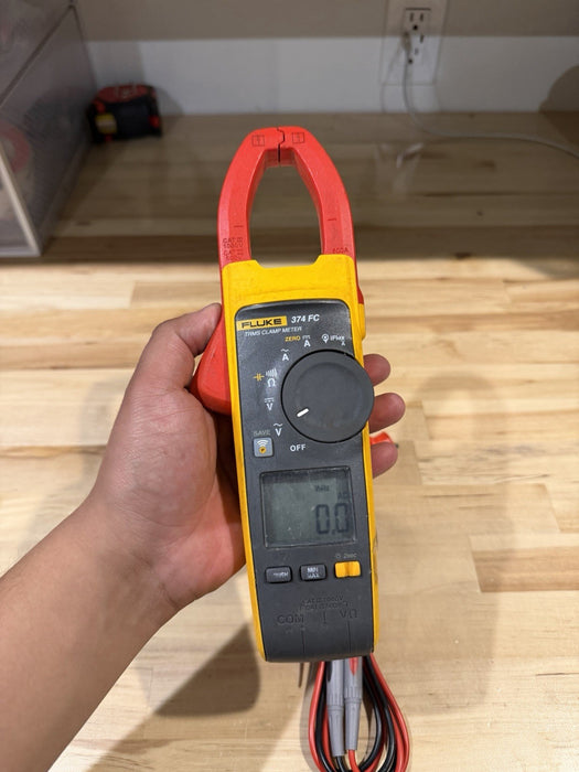FLUKE 374 FC TRMS CLAMP METER W/ LEADS & CLIPS (TESTED) SHIPS FAST