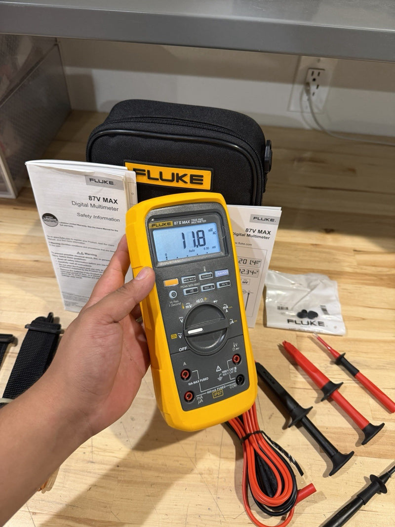 FLUKE 87V MAX TRUE RMS MULTIMETER KIT (FREE SHIPPING) NEW