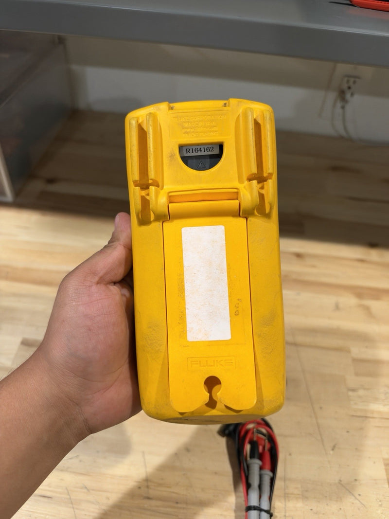 FLUKE 87V TRUE RMS MULTIMETER W/ LEADS (TESTED) SHIPS FAST