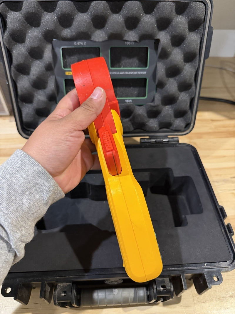 FLUKE 1630-2 FC EARTH GROUND CLAMP METER TESTED