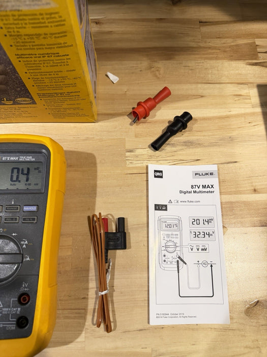 FLUKE 87V MAX TRUE RMS MULTIMETER W/ LEADS & CLIPS (TESTED) SHIPS FAST