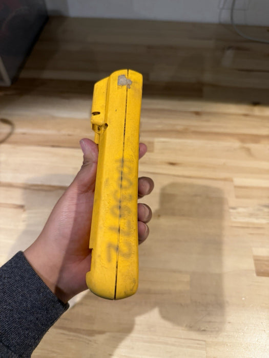 FLUKE 179 TRUE RMS MULTIMETER FOR PARTS