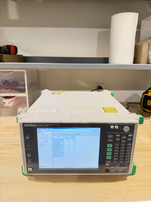 ANRITSU MD1230B DATA QUALITY ANALYZER WITH MU120118B & MU120122A MODULE