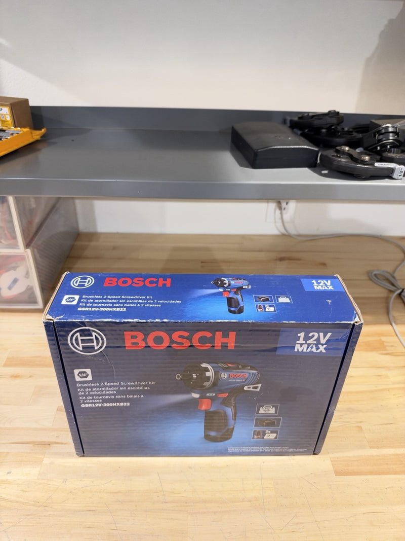 BOSCH GSR12V-300HXB22 BRUSHLESS 2 SPEED SCREWDRIVER KIT (NEW SEALED)