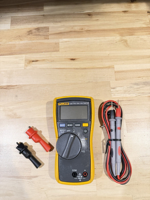 FLUKE 114 TRUE RMS MULTIMETER WITH LEADS & CLIPS TESTED