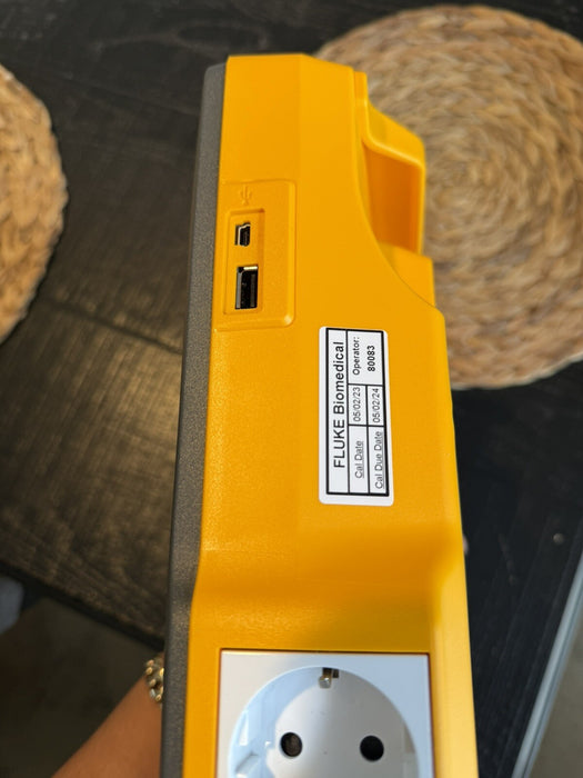 FLUKE ESA615 EU 230V ELECTRICAL SAFETY ANALYZER CALIBRATED 2024