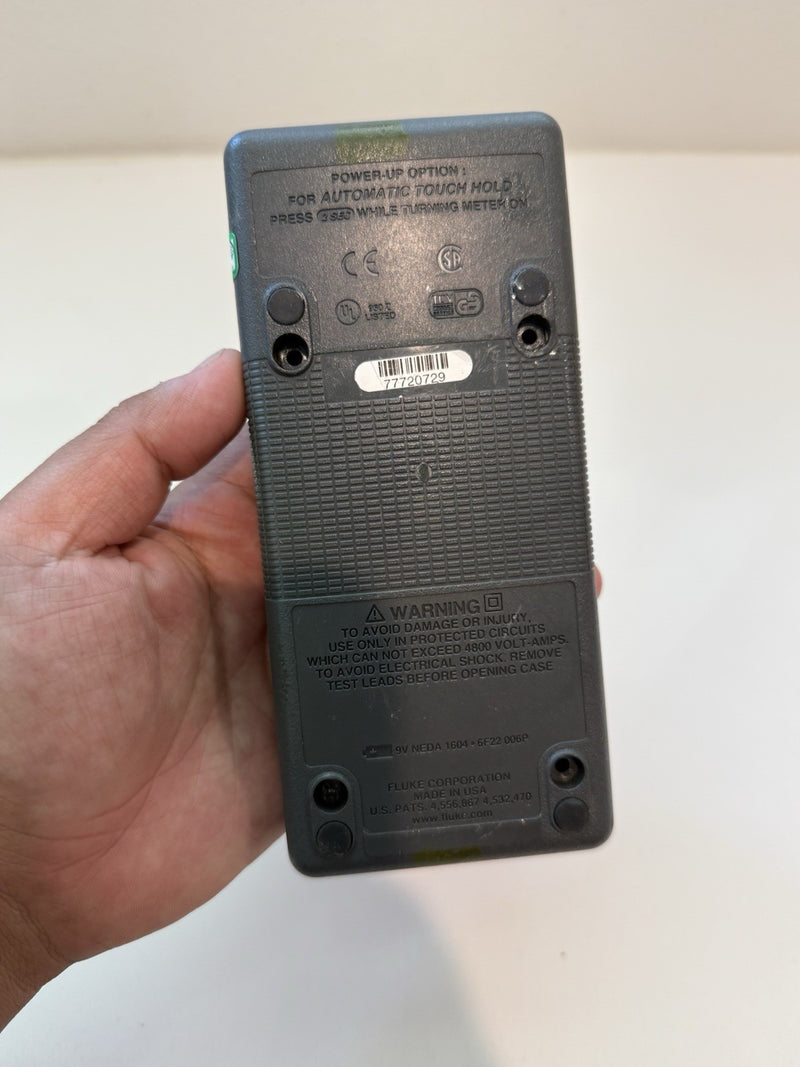 FLUKE 70III MULTIMETER FOR PARTS
