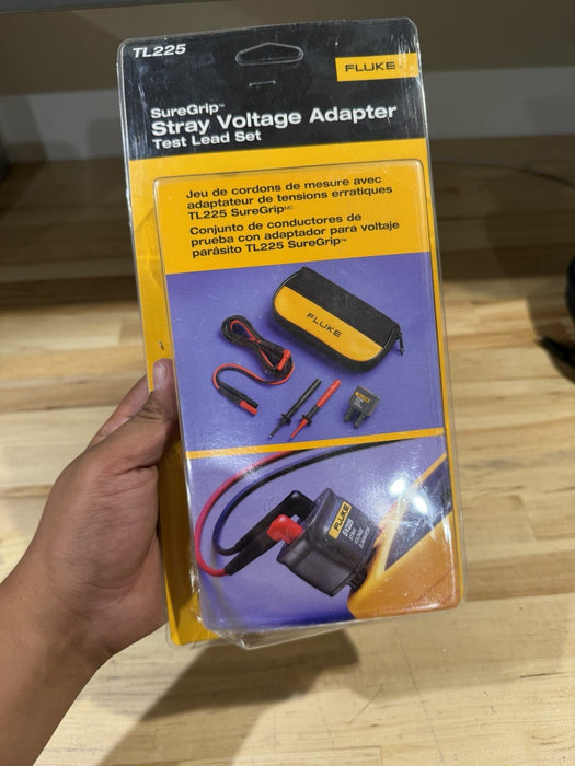 FLUKE TL225 SUREGRIP STRAY VOLTAGE ADAPTER TEST LEAD SET RARE