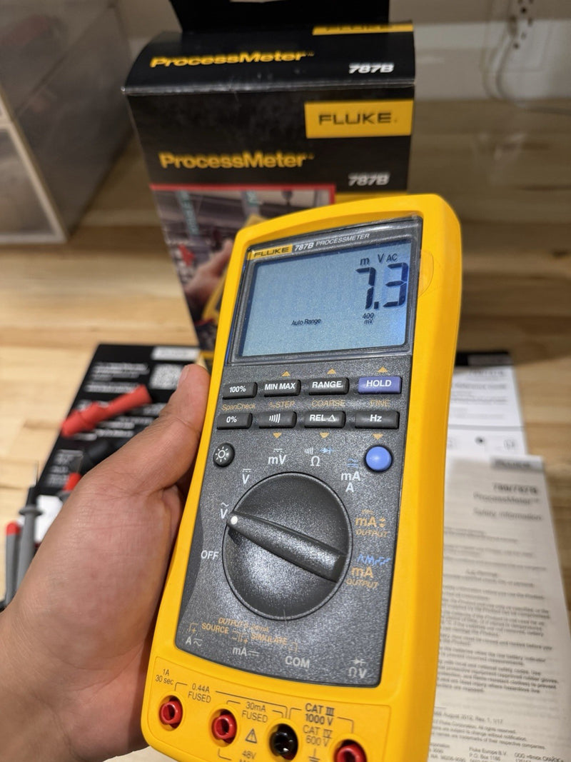 FLUKE 787B PROCESS METER SHIPS FAST TESTED FREE SHIPPING (NEW)