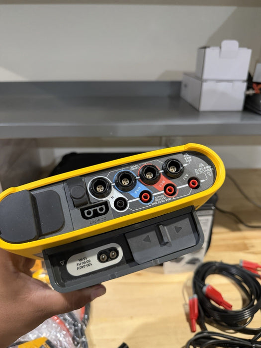FLUKE 1738 POWER LOGGER KIT 3 PHASE W/ACCESSORIES (TESTED) FREE SHIPPING