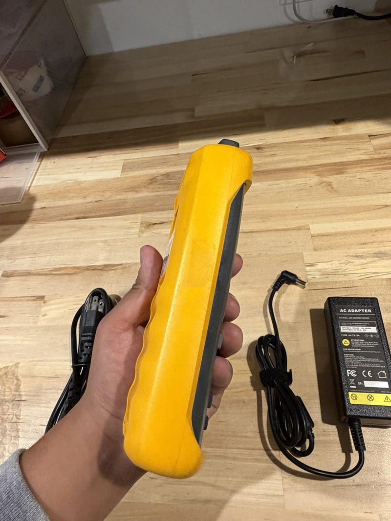 FLUKE 1524 REFERENCE THERMOMETER TESTED