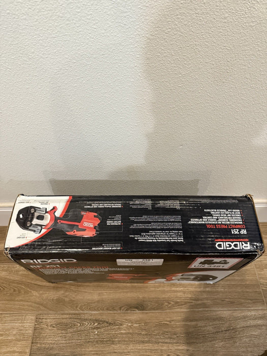 RIDGID RP251 PRESSTOOL KIT 1/2"-1" & MEGAPRESS JAWS 1/2"-3/4 RINGS 78228