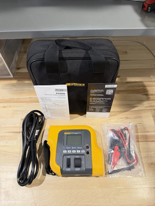 FLUKE BIO MEDICAL ESA609 ELECTRICAL SAFETY ANALYZER PORTABLE METER & ACCESSORIES
