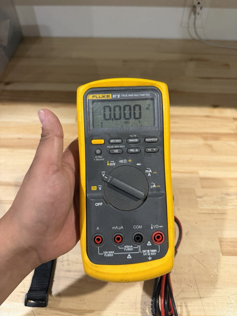 FLUKE 87V TRUE RMS MULTIMETER W/ LEADS (TESTED) SHIPS FAST