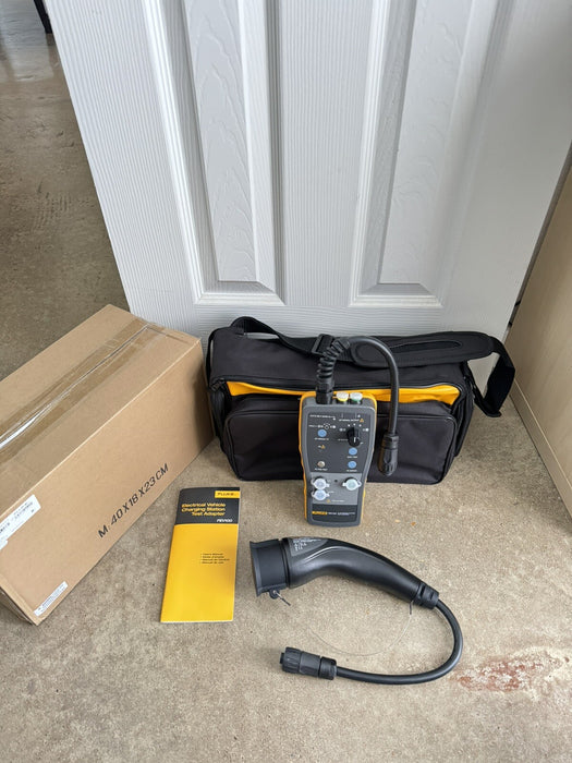 FLUKE FEV100/TY1 ADAPTER KIT FOR ELECTRIC VEHICLE CHARGING STATIONS NEW SEALED