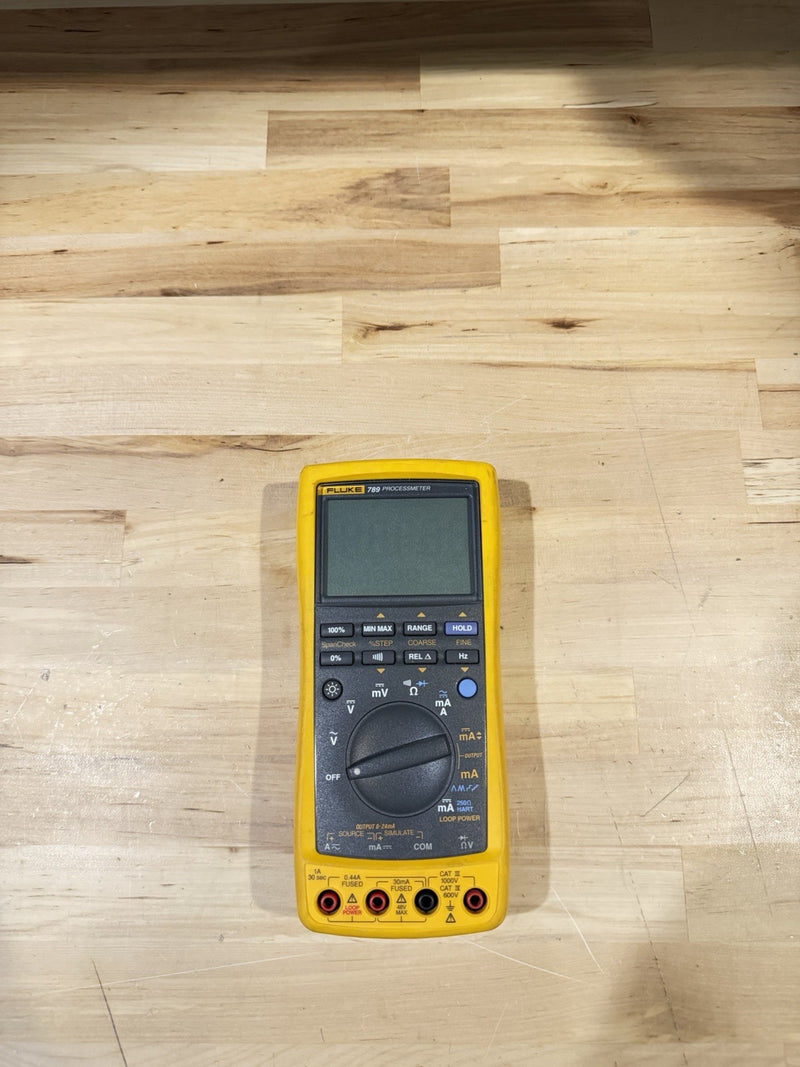 FLUKE 789 PROCESS METER FOR PARTS