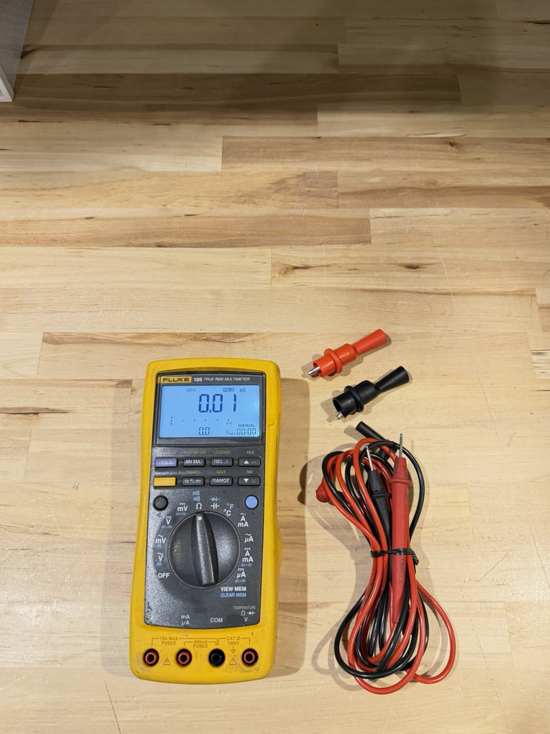 FLUKE 189 TRUE RMS MULTIMETER WITH LEADS & CLIPS TESTED