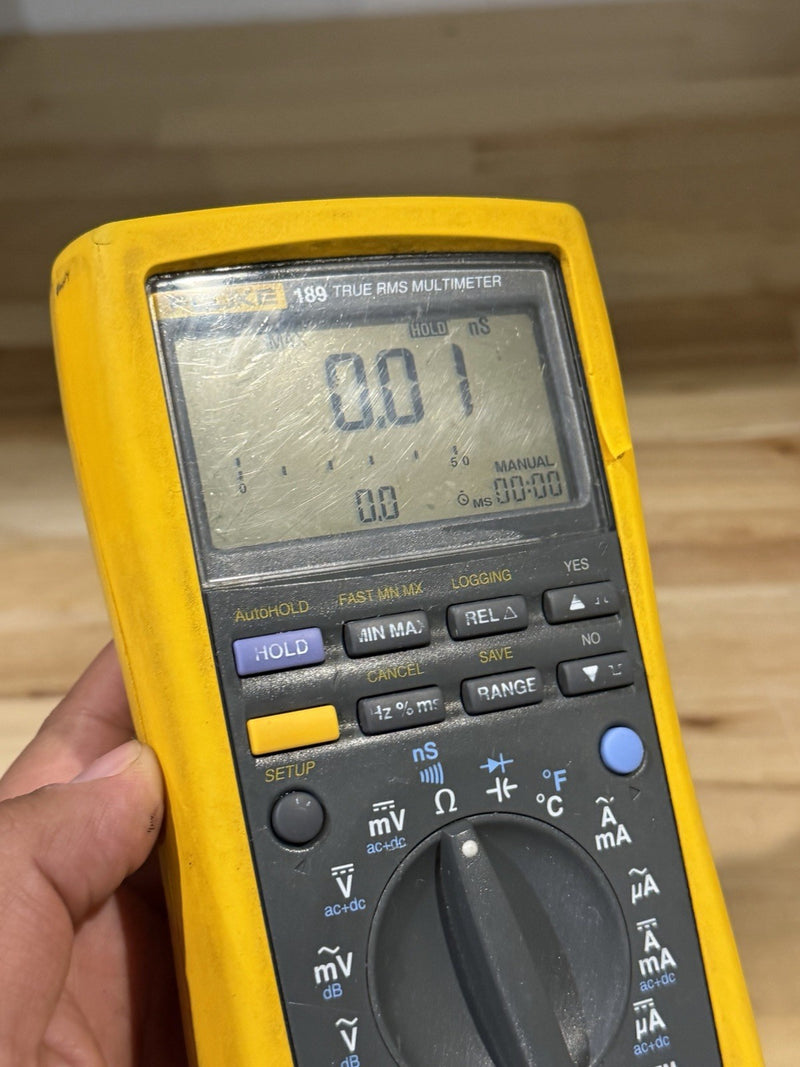 FLUKE 189 TRUE RMS MULTIMETER WITH LEADS & CLIPS TESTED