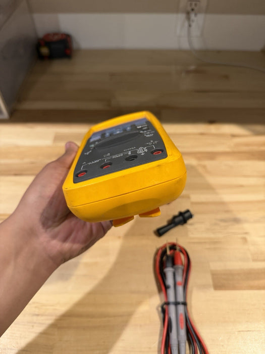 FLUKE 289 TRUE RMS ELECTRONIC LOGGING DIGITAL MULTIMETER W/ LEADS & CLIPS #8