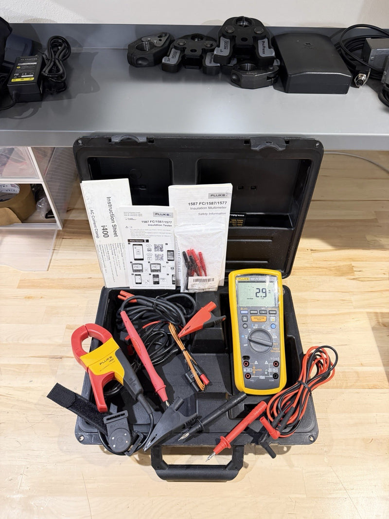 FLUKE 1587 FC INSULATION MULTIMETER W/  i400 LEADS & CASE (TESTED) SHIPS FAST