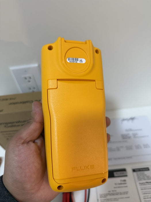 FLUKE 714B THERMOCOUPLE CALIBRATOR MFD 2024 CALIBRATED 2024