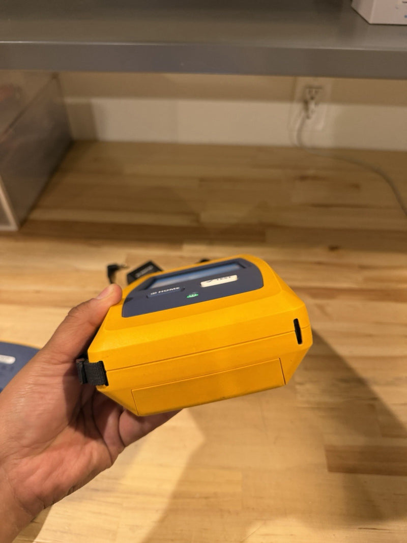 FLUKE NETWORKS VERSIV MAINFRAME & REMOTE WITH CHARGER