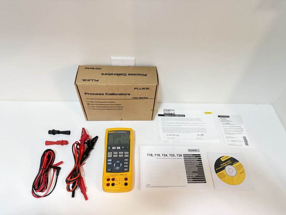 FLUKE 725 MULTIFUNCTION PROCESS CALIBRATOR WITH ACCESSORIES TESTED