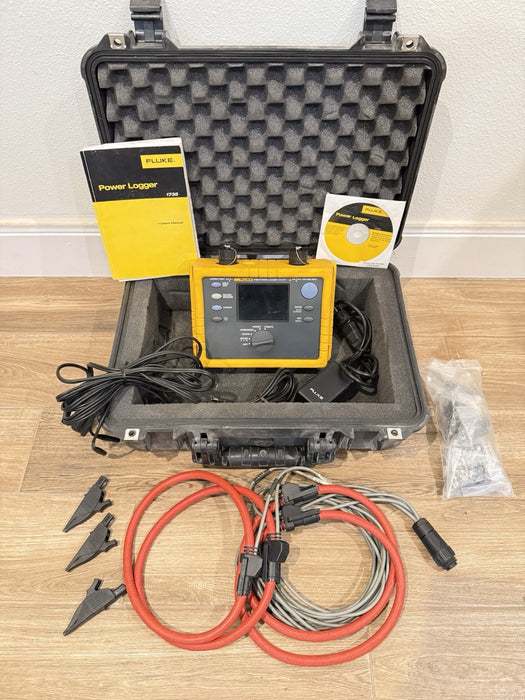 FLUKE 1735 THREE-PHASE POWER LOGGER W/ PROBES & CASE & CHARGER - FREE SHIPPING