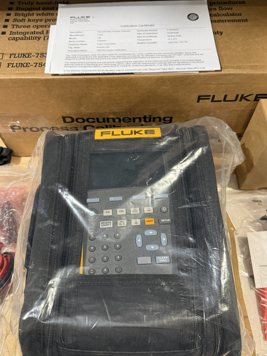 FLUKE 754 DOCUMENTING PROCESS CALIBRATOR W CALIBRATED 20262027