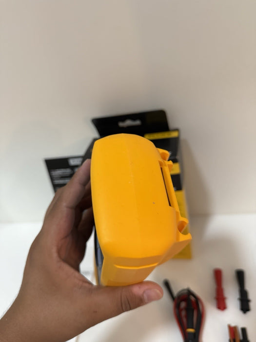 FLUKE 87V MAX TRUE RMS MULTIMETER WITH LEADS & CLIPS NEW SEALED